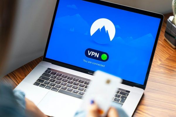 Spar penge på streaming med en VPN
